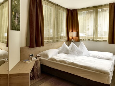 컬러 홈 스위트 아파트먼트