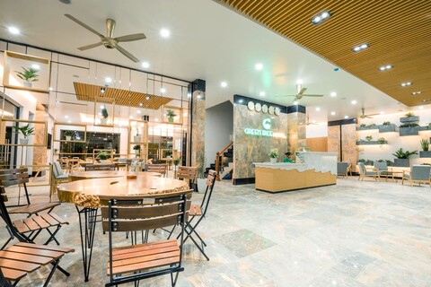 그린 트리 호텔 푸꾸옥