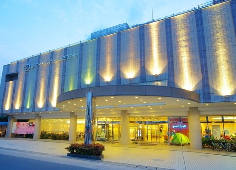 뉴 로열 호텔 시만토