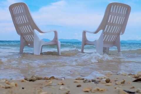 화이트 샌드 할랄 하우스 크라비