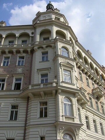 리버뷰 팰리스 아파트먼트