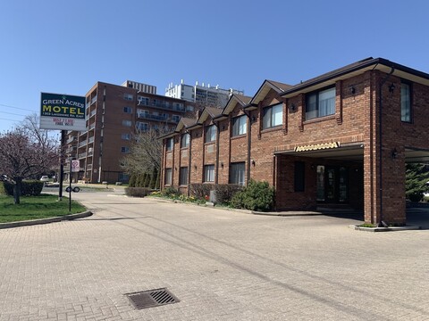 토론토 레이크쇼어 호텔