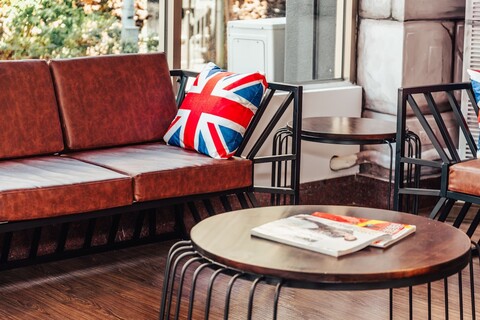 트래블러 인 미도 호텔