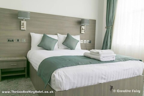 더 라이언 & 키 호텔