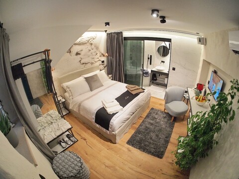 라 비타 에 벨라 III