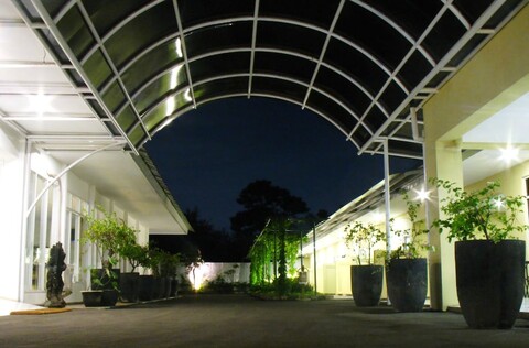 쎙카렝 트랜짓 호텔