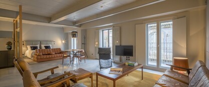 로우 컬쳐 아츠 & 로프츠 바이후 알투