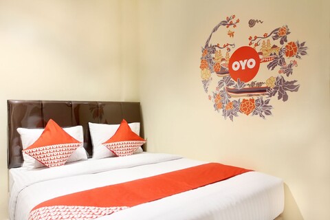 호텔 O 루마 아유브 샤리아