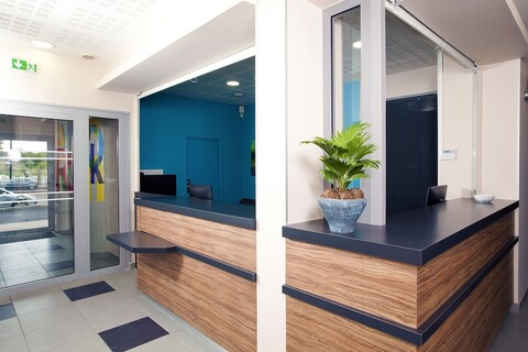 세주르 & 아페르 파리 바그뉴