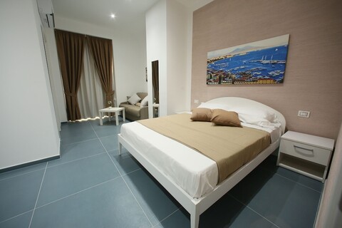 마스카초네 라티노 럭셔리 룸스