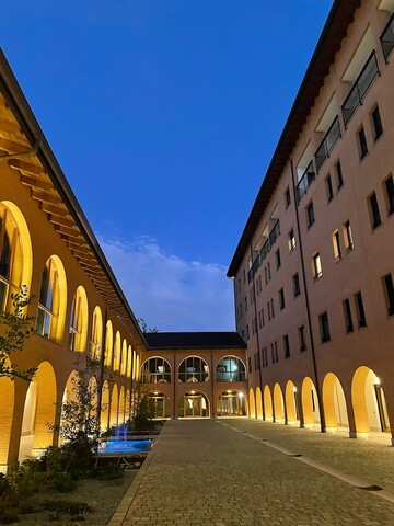 코르테 밀라노 - 호스텔