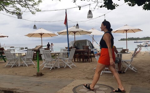 길리 스마일 방갈로