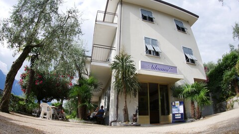 호텔 실바나 가르니