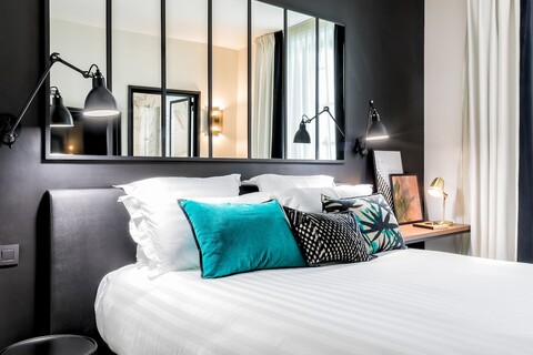 라 호텔 스파 유르방 파리