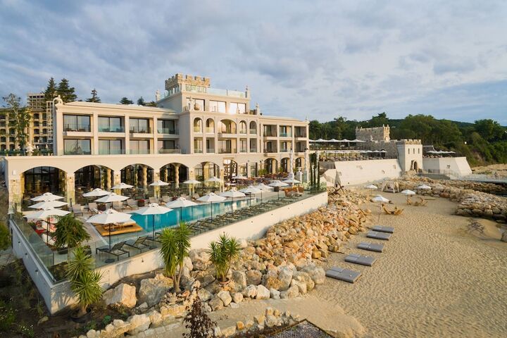 빌라 친카 바이 아스토 가든 호텔-i