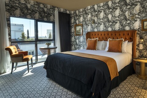 더 퍼스트 원 마드리드 프레시아도스