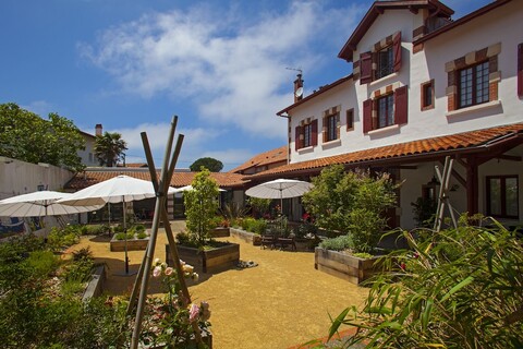 Hôtel 발레아게타리