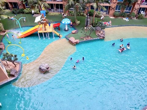 아틀란티스 콘도 파타야 바이 파니사라