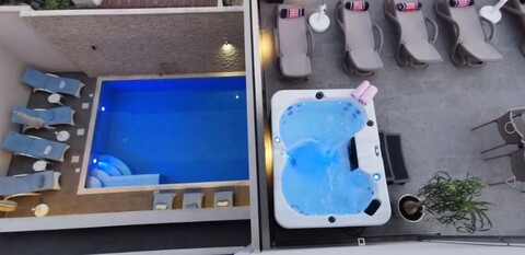 럭셔리 룸 피노