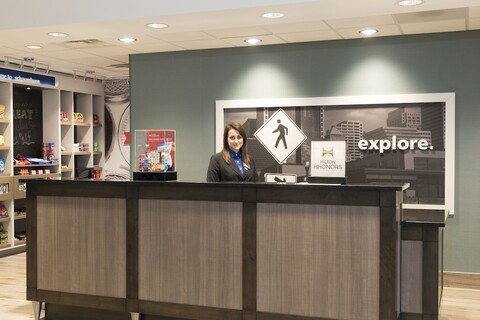 햄프턴 인 & 스위트 시카고 샴버그