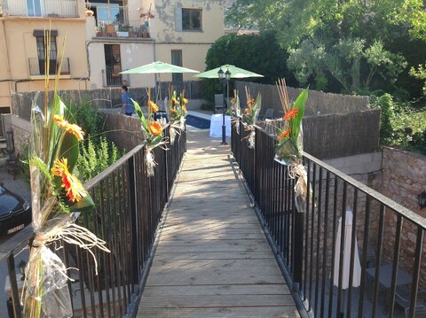 호스탈 캔 미스