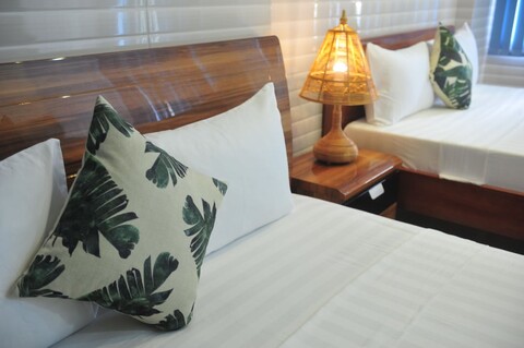 휴 러블리 홈스테이