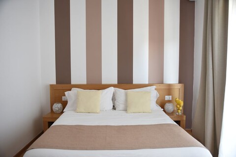 더 나이트 게스트 하우스 소렌토