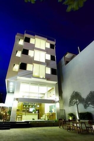 더 로프트 77 호텔