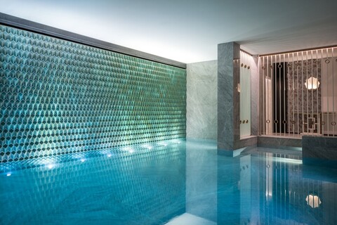 더 원 모뉴멘탈 팰리스