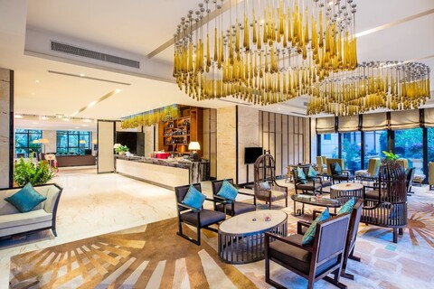 크라운 플라자 산야 시티 센터 바이 IHG