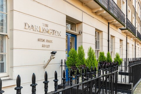 더 달링턴 하이드 파크