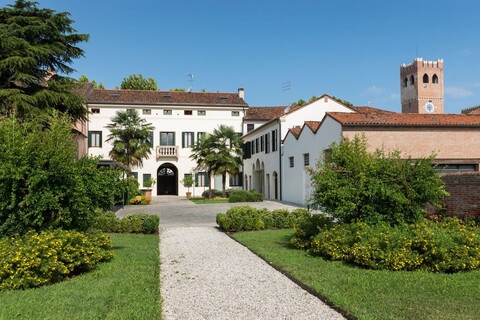 레지던스 레 부녜