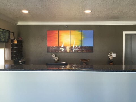 애너하임 이그제큐티브 인 & 스위트