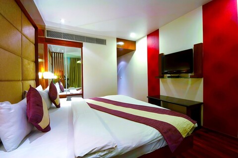 호텔 아우라 - 뉴델리 기차역 근처