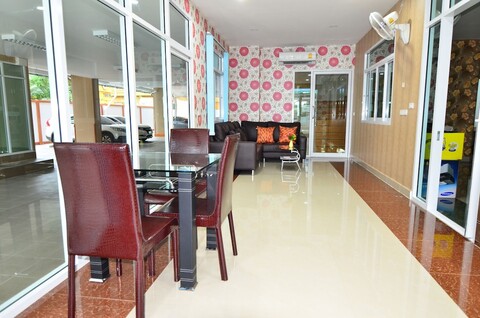 더 베스트 플레이스