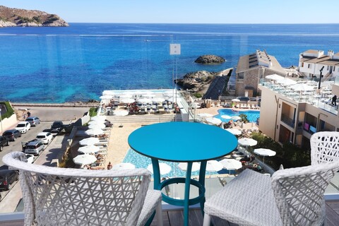 마르 아술 푸르 에스틸 호텔 & 스파