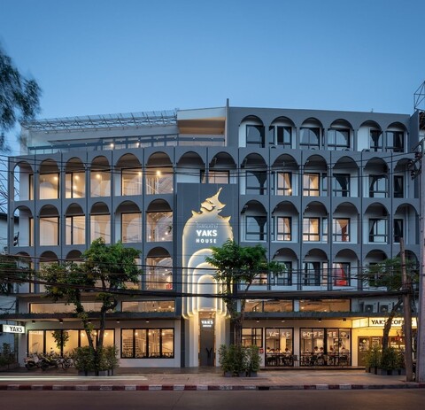 야크스 하우스 호스텔