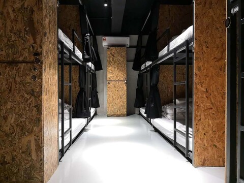 호미 시프런트 호스텔