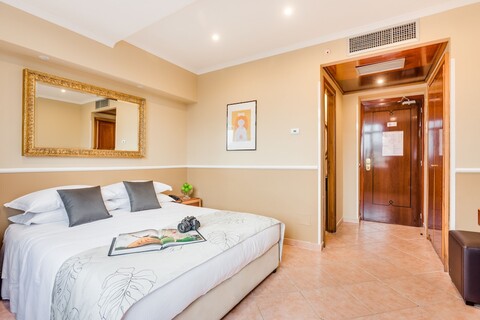 랠리 호텔 아르키메데