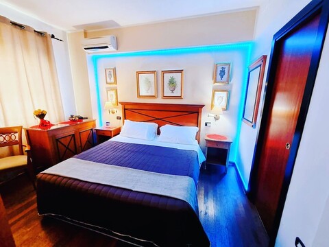 호텔 플로리오 오페라 팔레르모 센트럴