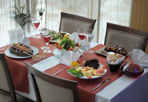 리스 호텔 보스탄치