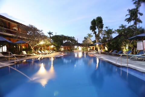 부미 아유 방갈로