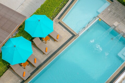 리센타 스위트 푸켓 수안루앙