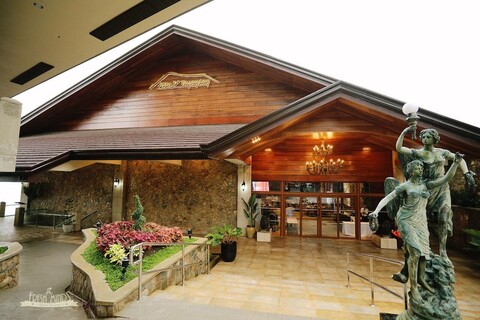 알타 D 타가이타이 호텔