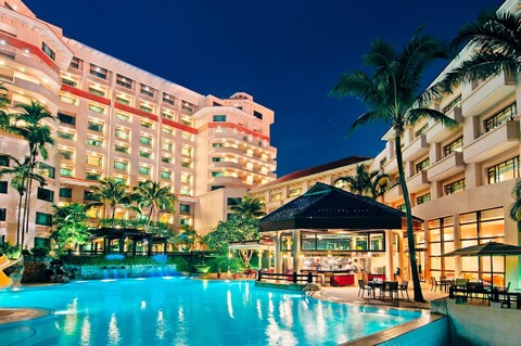 파라독스 싱가포르 머천트 코트 앳 클락키