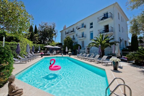 오텔 라 빌라 카프 당티브