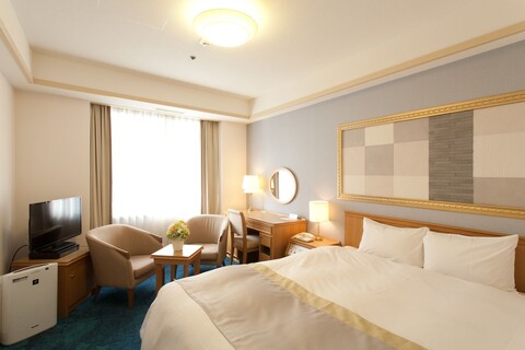 도쿄 가든 팰리스