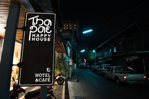 타파 해피 하우스