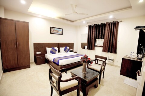 호텔 파라다이스 인