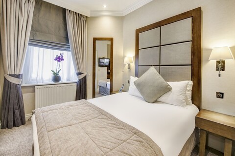 젬 랑햄 코트 호텔